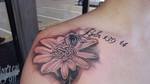 sunflower and bee tattoo pistol petes tattoo saloon tattoo by pete salais best tattoo artist texas Tattoo shop tattoo studio 
